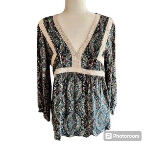 Artesia Black Paisley Boho Print Lace Trim Top Size M